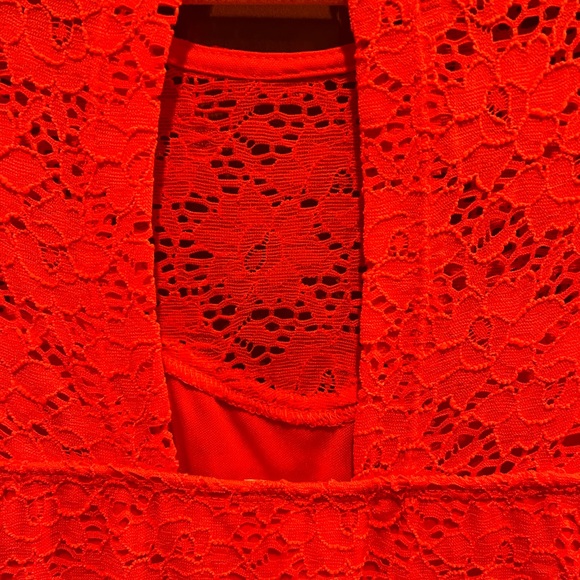 Dress - Picture 3 of 5